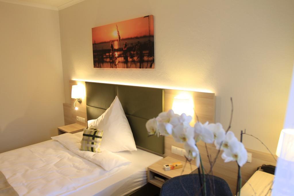 Waldhotel Zum Bergsee Damme Quarto foto